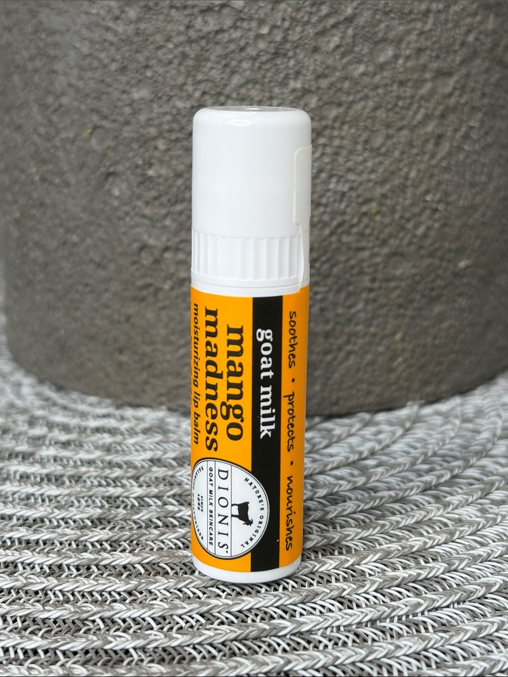 ❤️$3 NWT Dionis Mango Madness Lip Balm .28oz
